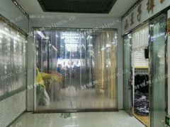  洛口鞋城3楼童装店铺转让 100平