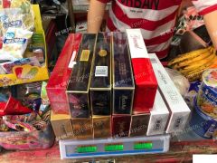 小区第一家超市转让 位置很好 人流极大 生意兴隆